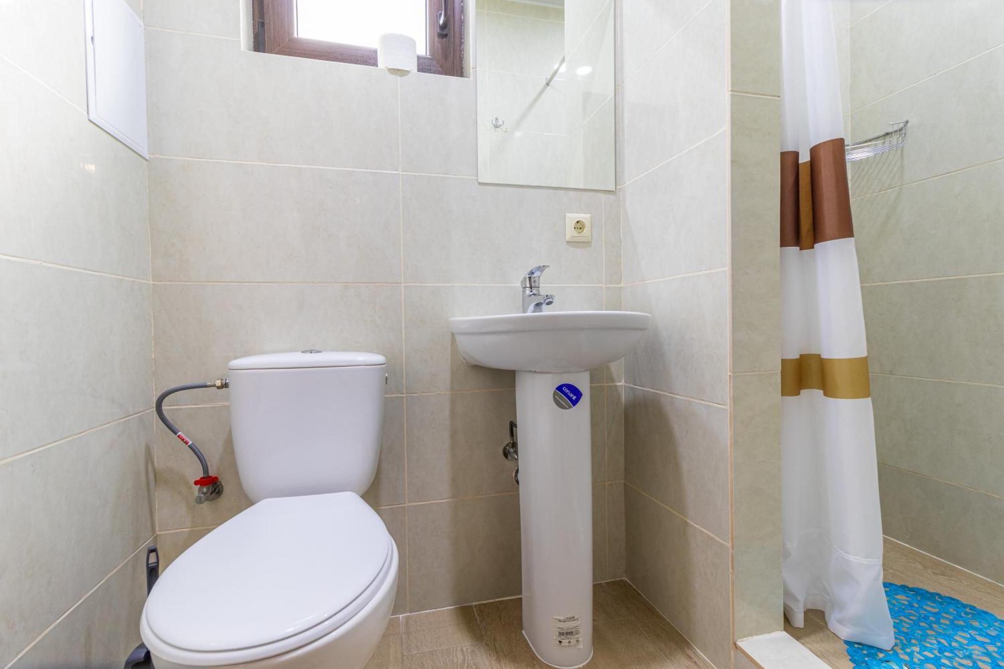 Hotel Praha Solotvyno Habitación foto